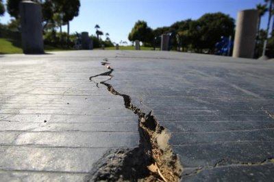 ​240公顷！日本地震导致部分海域变陆地